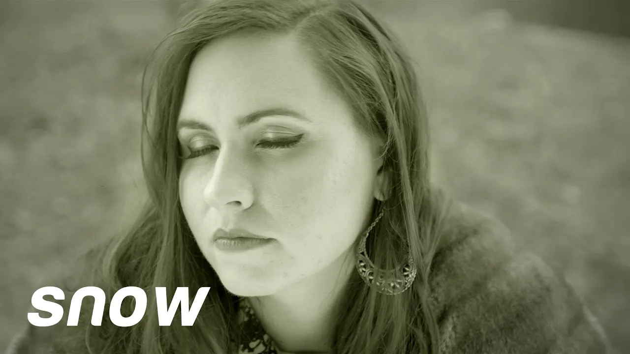 Mary Morris - “Snow” an Adele “Hello” Parody (OFFICIAL MUSIC VIDEO)